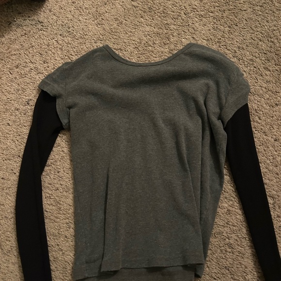 3 LONG SLEEVE BRANDY T-SHIRT BUNDLE - Picture 3 of 3